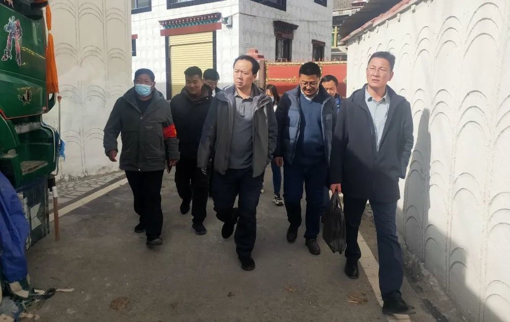 藏东村最新领导